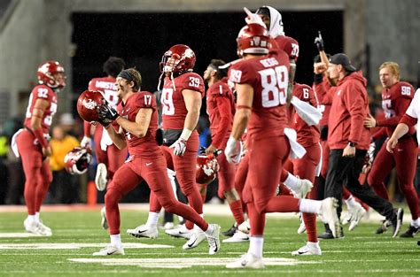 WSU is averaging 88 rushing yards a game through seven contests, ranking 125 th nationally (very bad). The lack of production in the run game, and the pass-heavy play calling that went hand-in-hand, are both issues that WSU simply just …. 