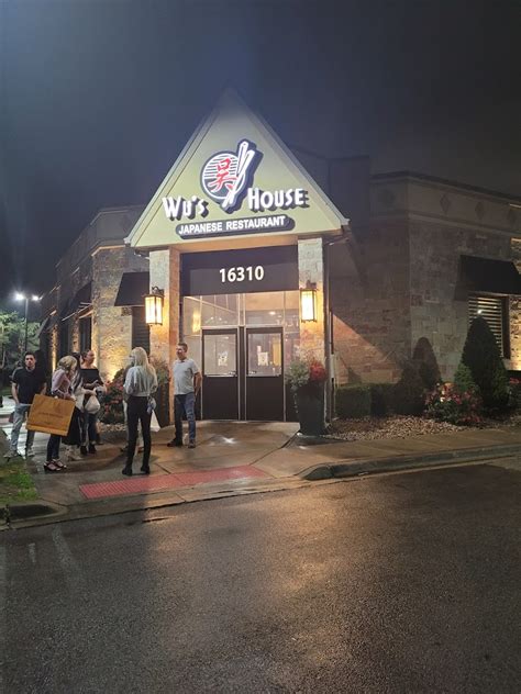 Wus house orland. For information, call 708-523-3121. Bob Bong is a freelance reporter for the Daily Southtown. A new restaurant that caters to fans of Asian cuisine has opened in Orland Park. Wu’s House Japanese ... 