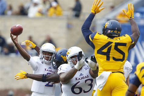 West Virginia is 4-1-1 against the spread in their last six games in November. Kansas State is 4-0 against the spread in their four games against teams with a losing record. The under is 8-1 in the last nine meetings. West Virginia is 4-0 against the spread in their last four meetings against Kansas State.. 