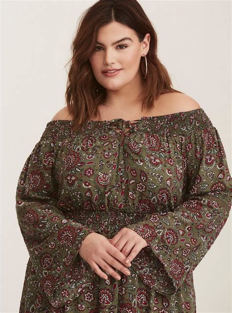 Are you looking for the perfect plus size clothing? Do you need a wardrobe update that’s fashion-forward, comfortable, and made with high-quality materials? Look no further than To.... 