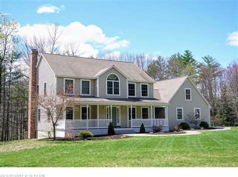 Www zillow com maine. Zillow has 29 homes for sale in Falmouth MA. View listing photos, review sales history, and use our detailed real estate filters to find the perfect place. 