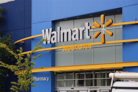 Find the latest Walmart Inc. (WMT) stock quote, history, news and other vital information to help you with your stock trading and investing.