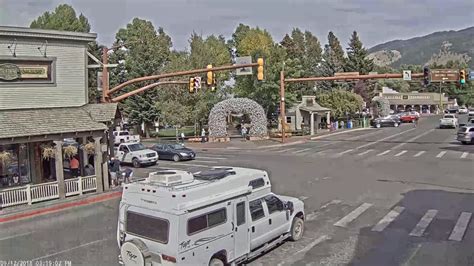 Web Cameras 5300 Bishop Blvd. Cheyenne, WY 82009-3340 Toll Free Nationwide: 1-888-WYO-ROAD (1-888-996-7623) I 80 / US 189 Interchange - mm 18 (Located at US 189 Interchange) View Facing West View Facing East View of Road Surface The image(s) stored on the WYDOT Web server should update every few minutes or so. .... 