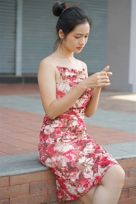 XHAMSTER NET foto model facebook & SMA ML wc pada adegan beeg XNXX Mesir akses adegan dewasa Twitter Like image 1