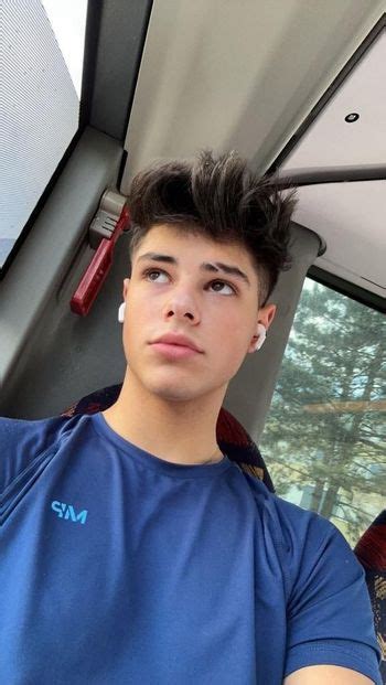 XXXFORNoah Onlyfans Profile Content