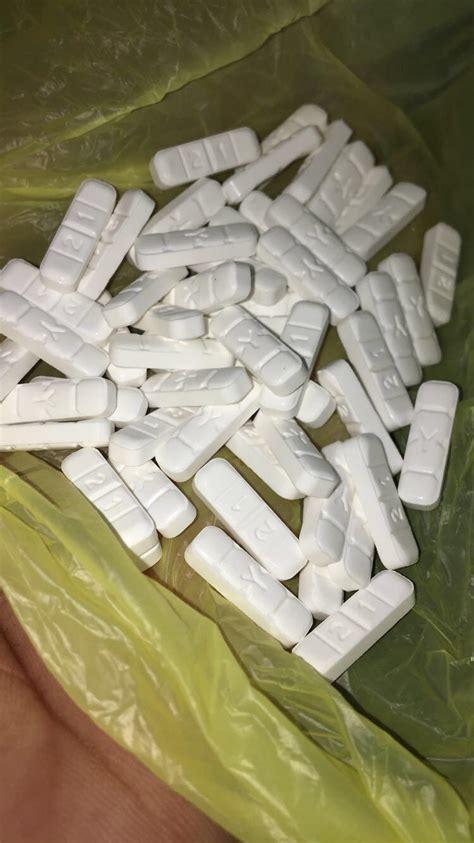  to discontinue XANAX XR or reduce the dosage (see DOSAGE AND ADMINISTRATION and WARNINGS). DESCRIPTION XANAX XR Tablets contain alprazolam which is a triazolo analog of the 1,4 benzodiazepine class of central nervous system-active compounds. The chemical name of alprazolam is 8-chloro-1-methyl-6-phenyl-4. H-s-triazolo [4,3-α] [1,4] benzodiazepine. . 