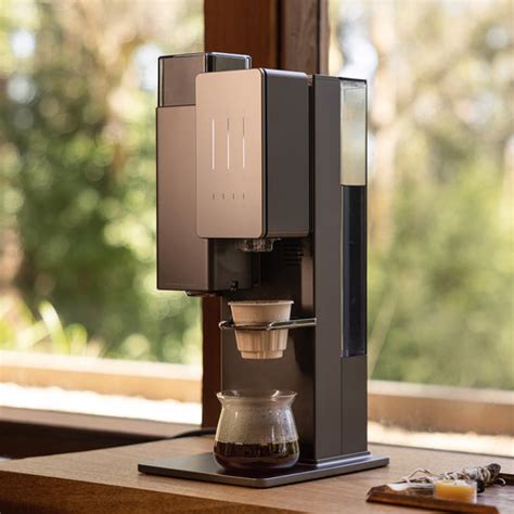 Xbloom coffee machine. Sep 29, 2022 · xBloom. Depending on the recipe, the xBloom produces 150 to 374 ml (5 to 12.7 oz) of coffee per use. The whole process, from scanning the pod to having a cup full of coffee, reportedly takes about ... 