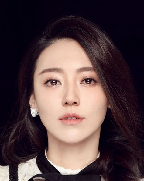 “Qing Qing Zi Jin” is a 2020 Chinese drama series that was directed by Xu Fei. Watchlist. Watch Free. Qing Qing Zi Jin. Main Cast. ... Chu Yin Yin and Xia Er (both played by Zhang Xue Ying) are identical twin sisters who were orphaned at a young age. One grew up in an orphanage while the other grew up with a loving adopted mother. But when one twin …