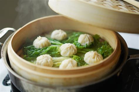 Xiaolongbao (Soup Dumplings)