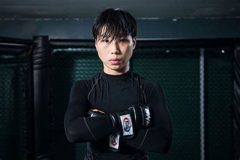 Xiong. Xiong Jingnan (Chinese: 熊竞楠; born January 12, 1988) is a Chinese mixed martial artist. She is the inaugural and reigning ONE Women's Strawweight World Champion . She is … 