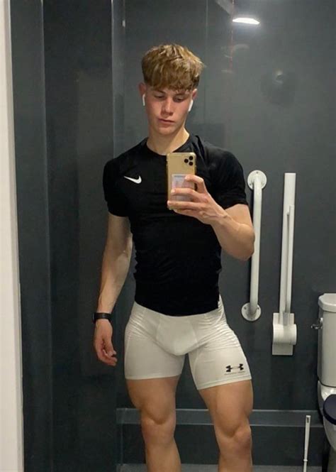Xleedsboyx Onlyfans Leak