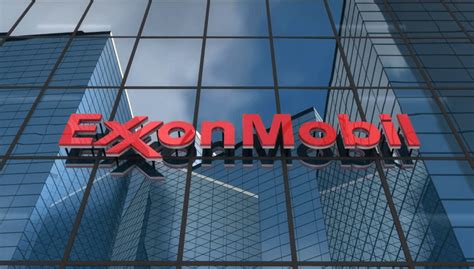 ExxonMobil has an incredible dividend track record, and has tripled its share repurchase plan to $30 billion. The company is posting record results amidst higher oil prices, and still trades at an .... 