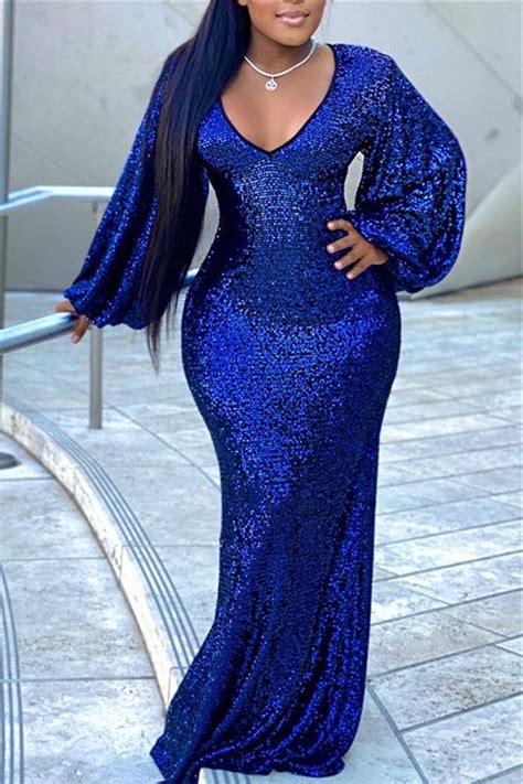 Plus Size Party Dress Black Rhinestone Long Sleeve Bodycon Midi Dress [Pre-Order] $46.99. Hot-selling midi dresses online shopping, good quality, best deals, casual and comfortable fashion for those who wear plus-size clothes. Online order tracking service, free shipping over $79, global fast delivery, 10% off your first order. . 