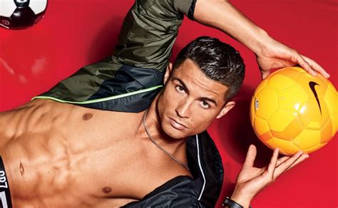Sep 30, 2019 · by Mr. Meat Treat. 374. Eeeeeeek, the full collection of the Cristiano Ronaldo nude photos and dirty videos been leaked below! Yep, arguably the most popular and sexiest soccer player on the planet strips down and we have all of his uncensored galleries below. Everybody and their mom has been dying to see the footballer naked! 