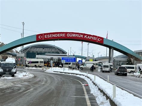 Yüksekova-Esendere Sınır Kapısı’na 3. kontuvar gişesi kuruldu