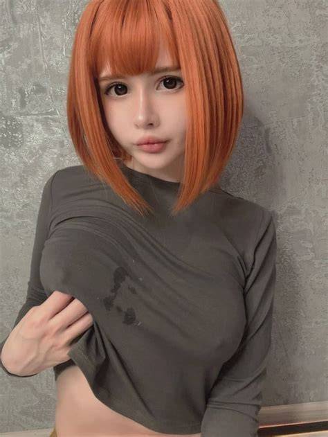 Y.uwu Nudes