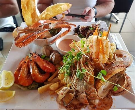 YELLOWFIN SEAFOOD RESTAURANT, Broadbeach