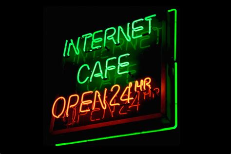 Your Guide to Starting an Internet Café | Limepack - balustradellc