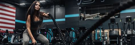 Your Guide to the Battle Rope Workout | 1st Phorm - balustradellc