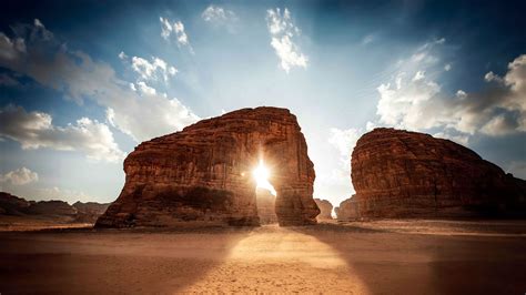 Your Official AlUla Travel Guide - balustradellc