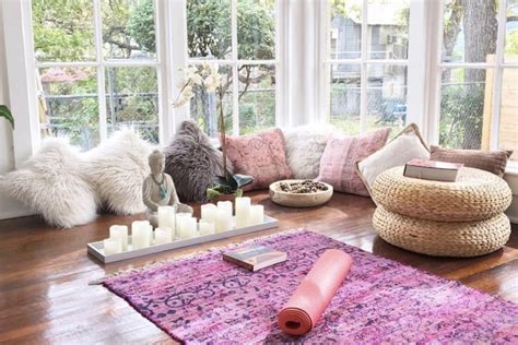 Yuk Buat Ruang Meditasi Sendiri di Rumah, Ini Caranya... - balustradellc