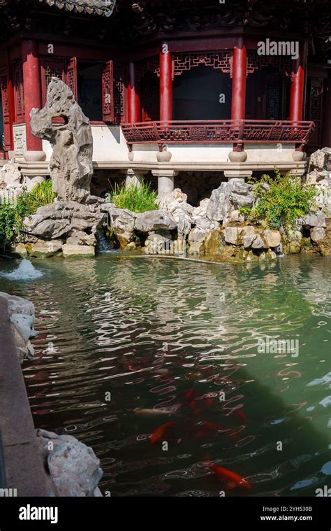 Yuyuan Garden Shanghai Traditional Pavilion Pond - balustradellc