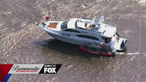 Yacht remains stuck in the Mississippi River near St. Louis