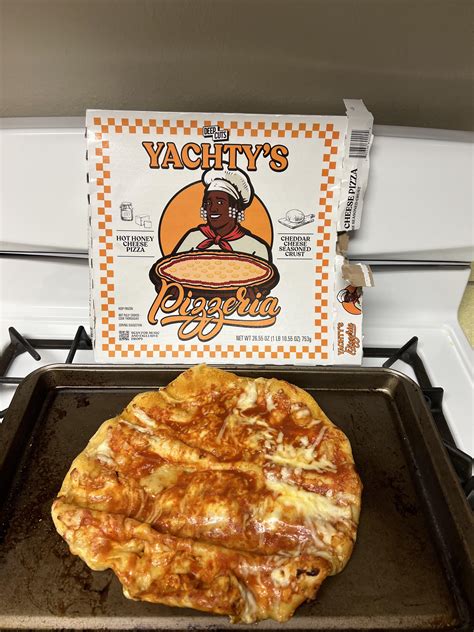 Yachty pizza. 9/6/2022. Yachty’s Pizzeria, a collection of frozen pizzas from the Grammy-nominated Atlanta rapper Lil Yachty, is available now exclusively at Walmart. Yachty's Pizzeria is the first offering from Deep Cuts, the U.S. brand for a line of premium frozen pizzas created by Universal Music Group for Brands. The pizzas, … 