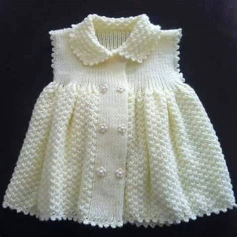 Yakalı örgü bebek elbisesi