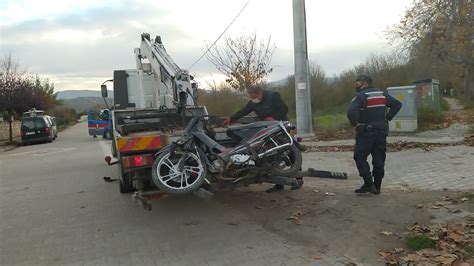 Yalova'da ağaca çarpan motosikletin sürücüsü öldüs