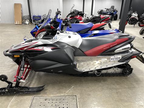 2006 Yamaha apex 1000 have video of it running has low miles but oil reservoir is busted and needs to be replaced before riding. Missing a few electrical components, new bulkhead and track. $2000... 2006 yamaha apex attack 1000 - atvs, utvs, snowmobiles - by owner - vehicle automotive sale - craigslist. 