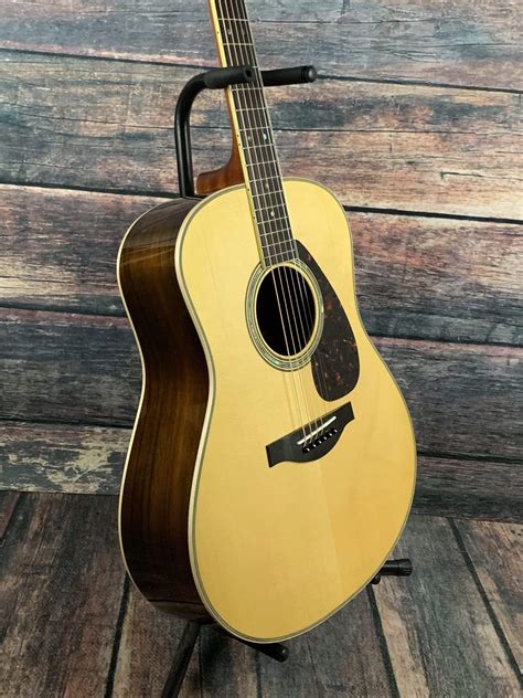 Yamaha are guitar. Get the Yamaha LL6 ARE Acoustic-Electric Guitar direct from Yamaha. Guaranteed satisfaction and FREE shipping on most orders. 