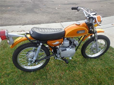 Yamaha mini bike. Apr 20, 2008 · Jan 30, 2009. #12. Help with yamaha minibike (enduro??) jt1? Yes this is a 1971 Yamaha minienduro. It is 60cc and has a 4speed transmission (all down). I use 1 quart of Valvoline 10w40 in the bottom and golden spectrum 2 stroke oil in my gas. There were many hotrod parts made. 