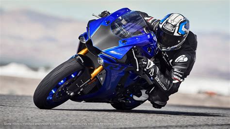 Yamaha r1 top speed. The YZF-R1 utilizes track-focused braking hardware, featuring potent 4-piston radial-mounted front calipers, stainless steel front brake lines, big 320mm front rotors with high-friction pads and a compact ABS unit. The Bridgestone® RS11 tires ensure true racetrack-ready traction with balanced road feel and handling. 