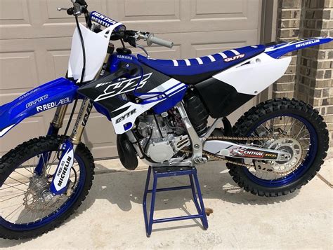 2 Yamaha YZ dirt bikes for sale 1-1985 YZ250 1-1984 YZ 125 Both bikes have a lot of new parts and run good. $5500 obo for the pair. $6,200.00. 2015 Yamaha yz250fx . ... ALSO $100 GIFT CARD 2024 Yamaha YZ250F Team Yamaha Blue Lighter, sharper handling, with an all-new frame, more compact body and improved smartphone tuneability, the …. 