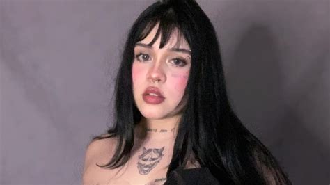 Yami Cabrera Azul Nudes