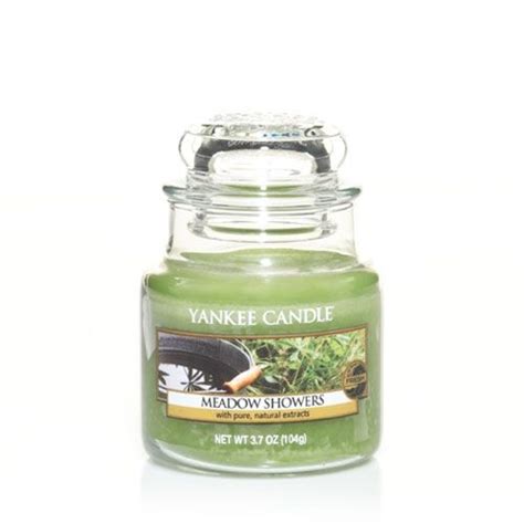 Yankeecandle com. Our largest Jar Candle provides over 110 hours of soothing fragrance designed to create a welcoming home for family and friends. The iconic Jar shape is a symbol of our 50-year commitment to creating the world's finest candles. Each is made with premium-grade paraffin and the finest quality ingredients from around the world. And, we … 