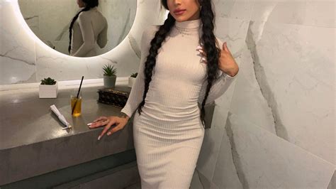 Yarabueno Onlyfans Leak +18 😈 77 Pics