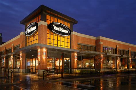 Yard house.. Yard House is a modern American restaurant that offers over 100 dishes made from scratch and the world's largest selection of draft beer. Whether you're in the mood for a … 