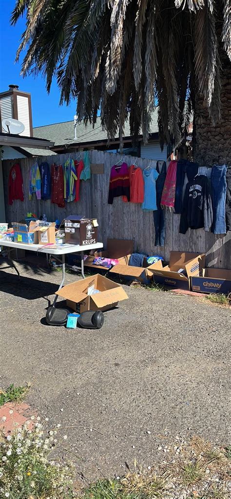 Yard sales in redding california. What are some basketball variations to play in your backyard? Learn about basketball variations to play in your backyard at HowStuffWorks. Advertisement They say baseball is the gr... 