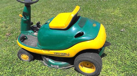 The same method can be followed for the belt on the spindle if you have one (not all Yardman lawnmowers use one). Step 2. Position the mower on a flat surface. Park the yardman lawnmower on a smooth and level surface. Switch off the ignition system and engage the parking brakes.. 