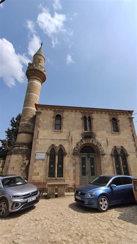 codini.rgarabwor.edu.pl. 