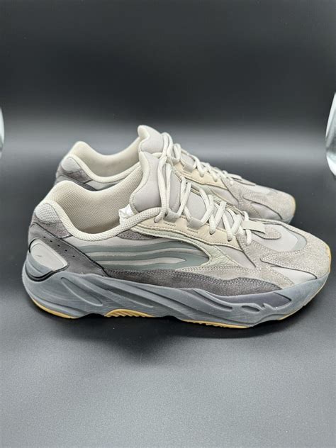 Yeezy 700 V2 Tephra US 12.5 Men