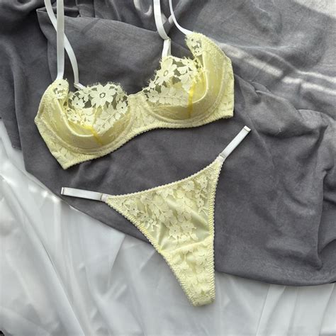 Yellow Lingerie Onlyfans Leak