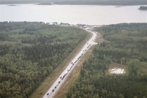 Yellowknife evacuees hopeful they’ll be allowed to return home tomorrow as planned