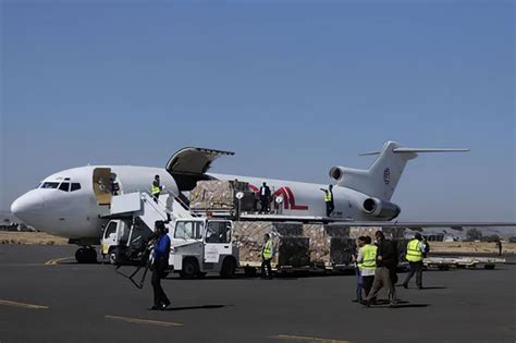 Yemen rebels restrict humanitarian flights arriving in Sanaa