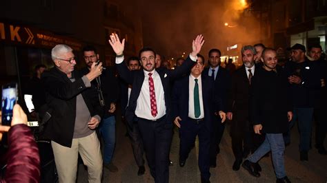 Yeniden Refah Partisi Kestel Belediye Başkan Adayı Önder Tanır’a coşkulu karşılamas