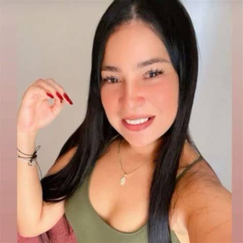Yesenia Castillo Onlyfans Onlyfans