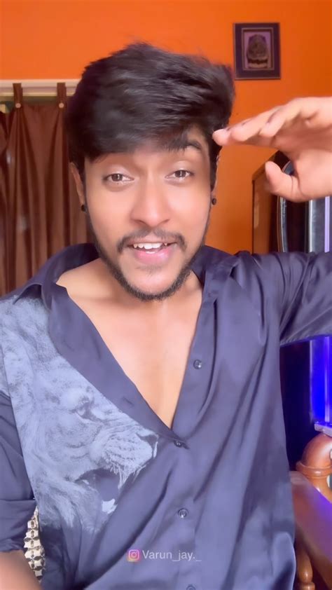 Yesterday's vlog is up!! Link in my bio. A Thursday with me ...