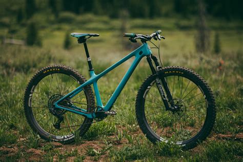 Yeti cycle. Free Ground Shipping For U.S. Orders $125+. C1, C series carbon, Shimano SLX, Fox Performance 34 Fork. 